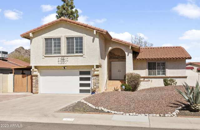 1806 E Redfield Road photos photos