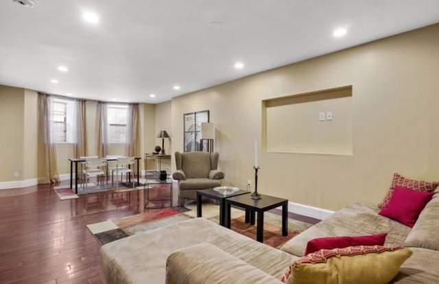 685 Massachusetts Ave. photos photos