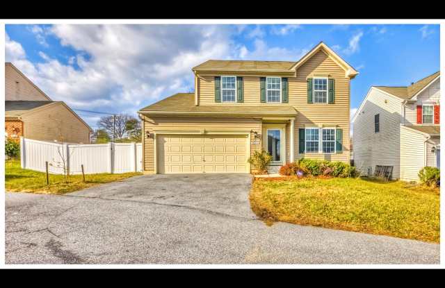 9323 HOLLY BROTHERS COURT Gallery 2