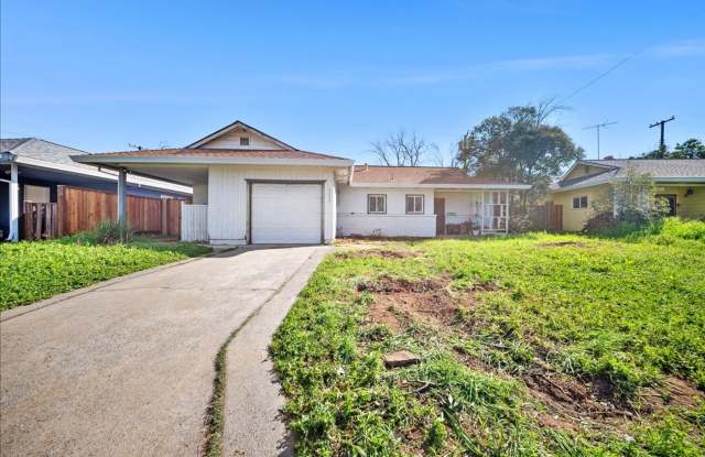 2308 Cortez Ln photos photos