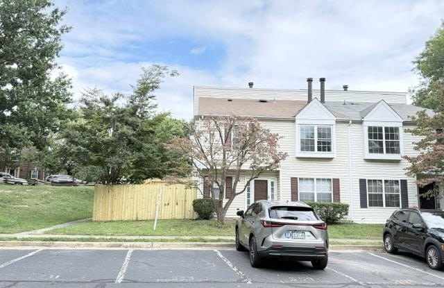 6128-B HOSKINS HOLLOW Circle Gallery 3