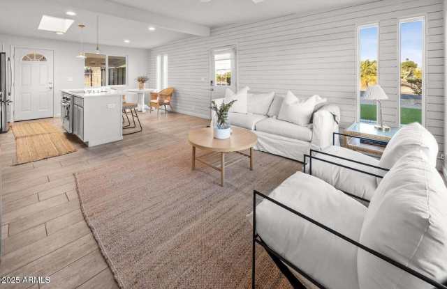 7802 E Kimsey Lane Gallery 3