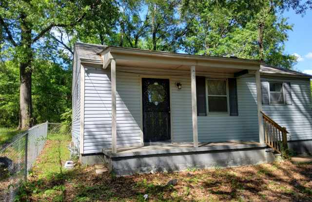 Welcome to 1933 Glenn Ave! photos photos