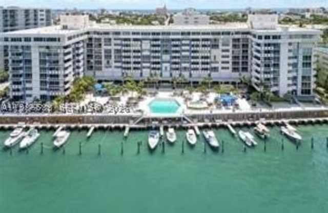 800 West Ave - 800 West Avenue, Miami Beach, FL 33139 800 West Ave - 800 West Avenue, Miami Beach, FL 33139