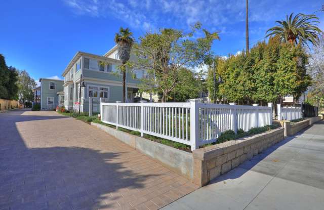 322 W Micheltorena Street - 322 West Micheltorena Street, Santa Barbara, CA 93101 322 W Micheltorena Street - 322 West Micheltorena Street, Santa Barbara, CA 93101
