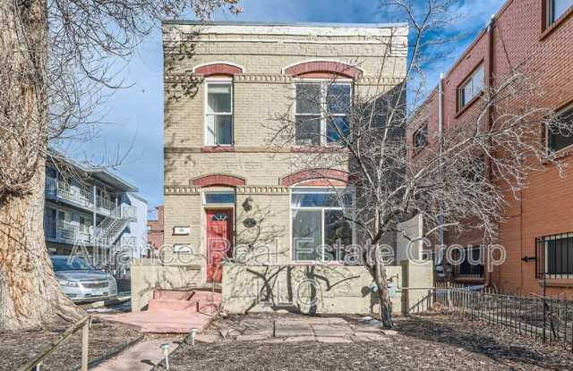 14 South Logan Street - A Gallery 1