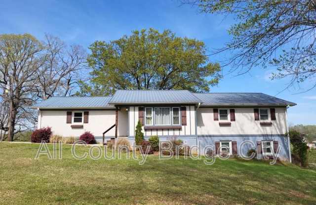 578 Gap Hill Rd - 578 Gap Hill Road, Pickens County, SC 29682