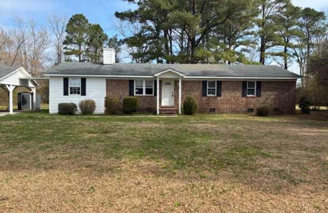 4 Bedroom 3 Bath Home in Winnabow, NC photos photos