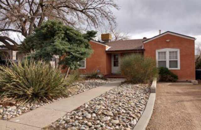 1210 Tijeras NE Avenue photos photos