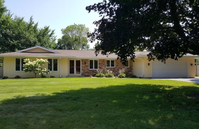 2510 Urbandale Lane N - 2510 Urbandale Lane North, Plymouth, MN 55447