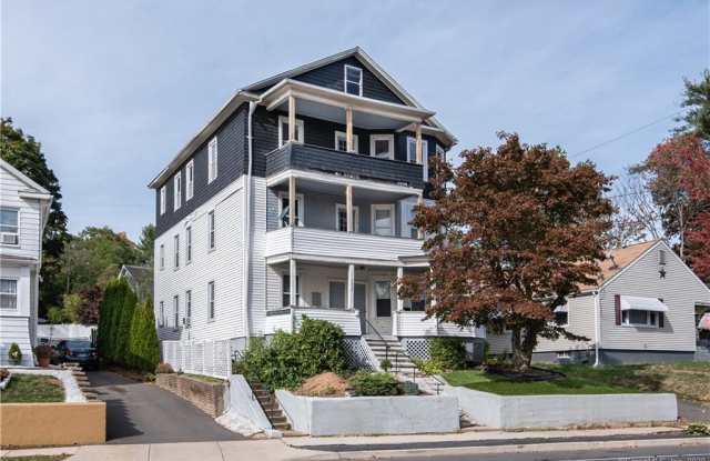 1444 Corbin Avenue Gallery 2