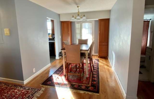 3073 S. Buchanan Street photos photos