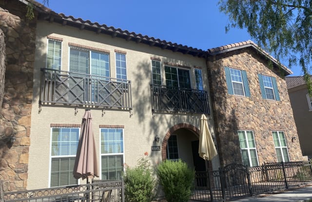 3730 S Winter Ln Unit 102 - 3730 South Winter Lane, Gilbert, AZ 85297
