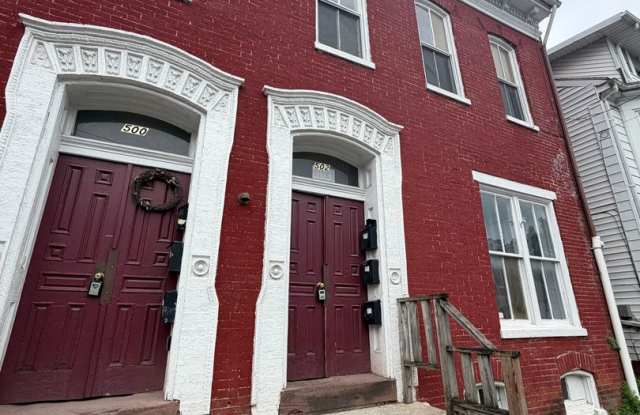 502 W Philadelphia St photos photos
