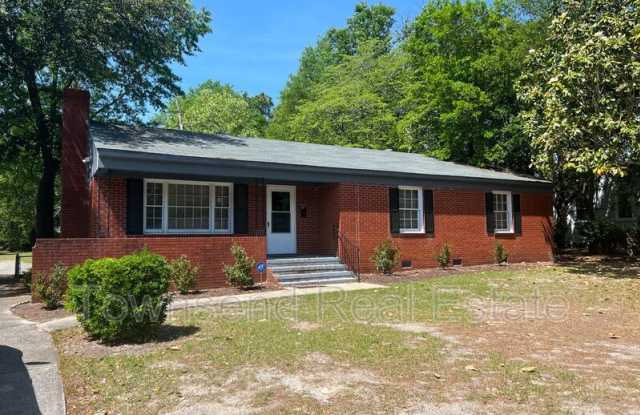 1812 Conover Dr - 1812 Conover Drive, Fayetteville, NC 28304