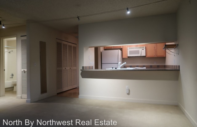 275 W Roy St #203 - 275 W Roy St, Seattle, WA 98119