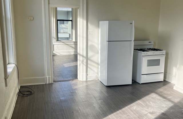 2801 W Mcmicken Ave photos photos