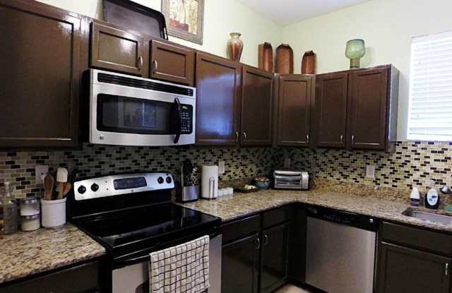 1363 Priory Circle Gallery 2