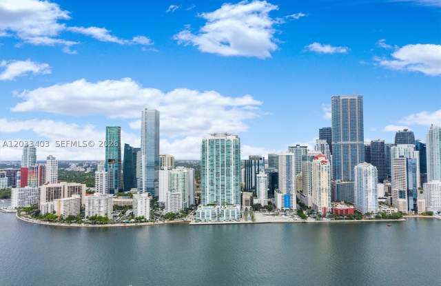 1331 Brickell Bay Dr Gallery 2
