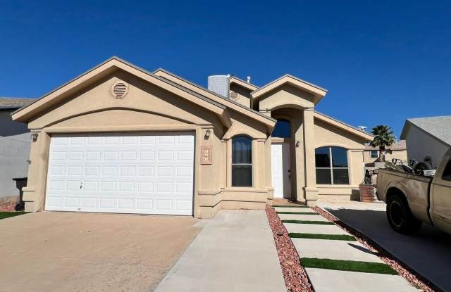 757 DESERT STAR Drive - 757 Desert Star Drive, Horizon City, TX 79928