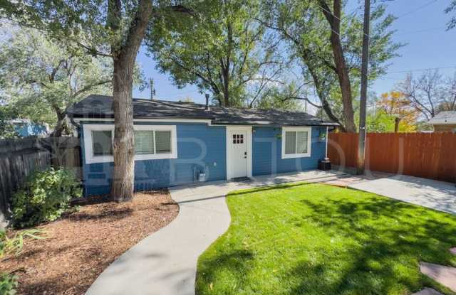 917 Bennett Lane - 917 Bennett Lane, Colorado Springs, CO 80909