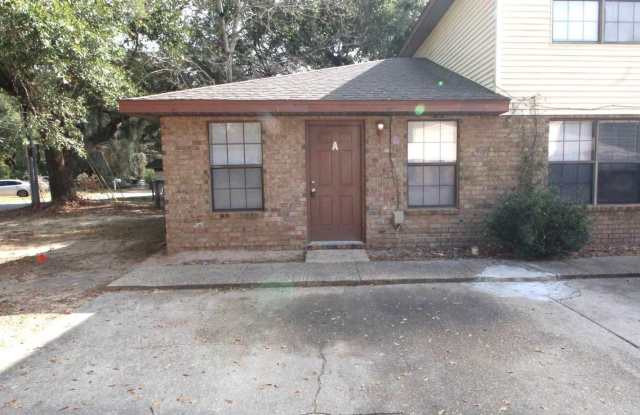 1455 Acorn Ln Gallery 2