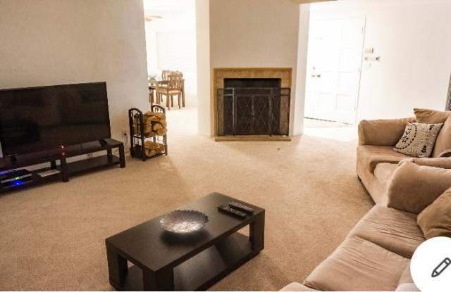 19629 Wells Dr. Gallery 2