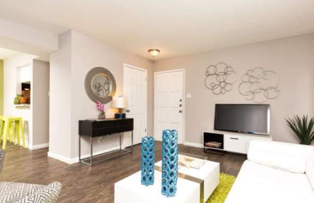 1965 E Anderson Ln Gallery 3