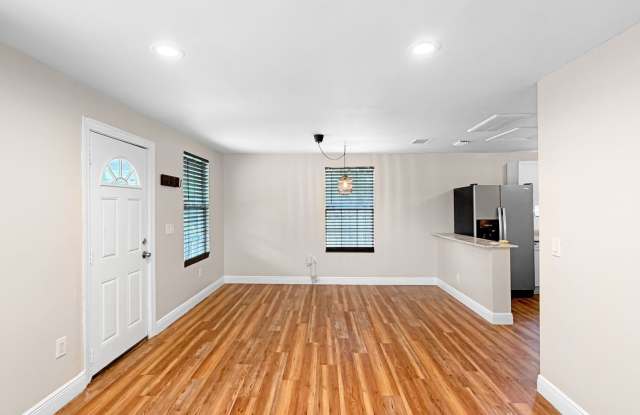 Charming Tampa Home Near Downtown & Ybor Gallery 4