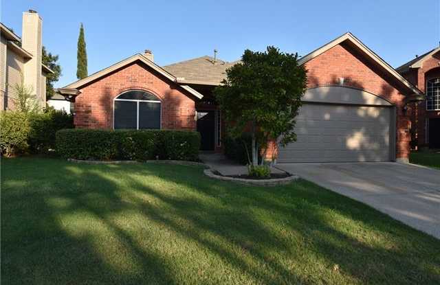2308 Sunflower Lane Gallery 2