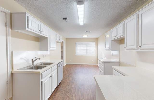 411 N Business 78 #B photos photos