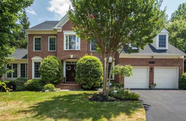 GORGEOUS 5 bed 3.5 Bath with beautiful landscaping photos photos GORGEOUS 5 bed 3.5 Bath with beautiful landscaping photos photos