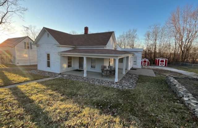 380 Cardinal Dr photos photos