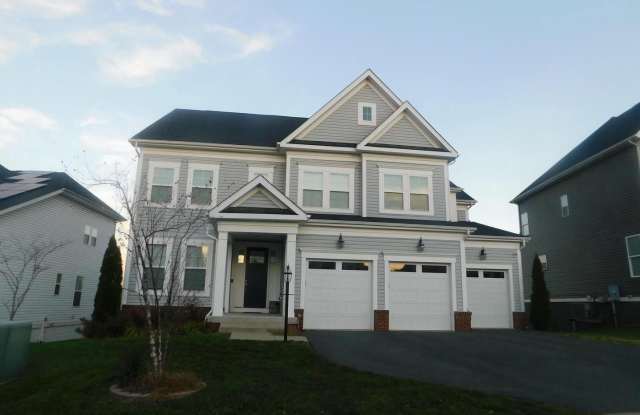 23646 GLENMALLIE Court - 23646 Glenmallie Court, Loudoun County, VA 20148