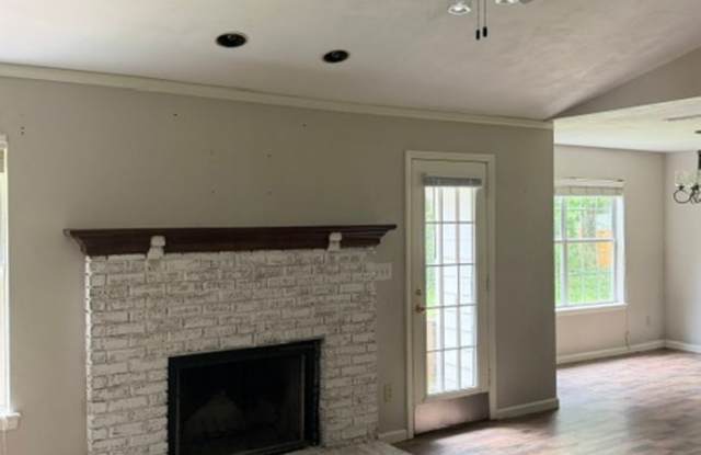 3/2 Killearn Estates just off Centerville Rd Gallery 4