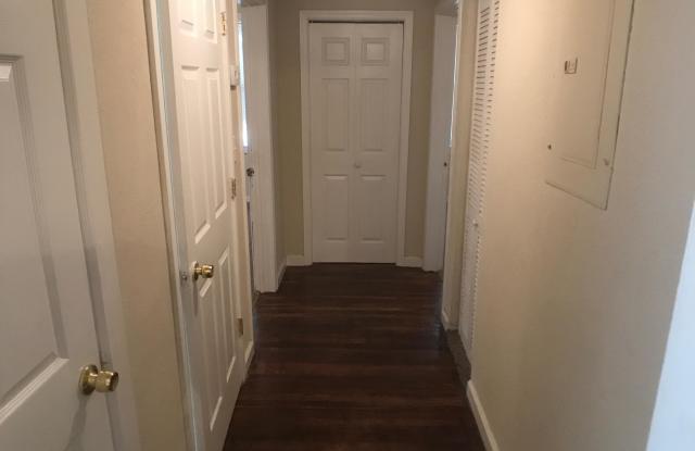1937 Allandale Cir S Gallery 3