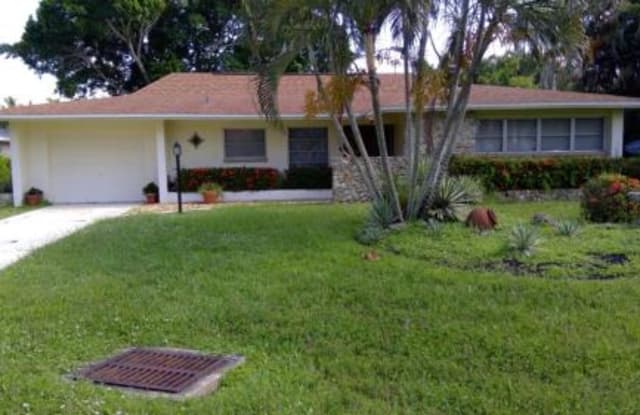 1037 Dolphin Drive photos photos
