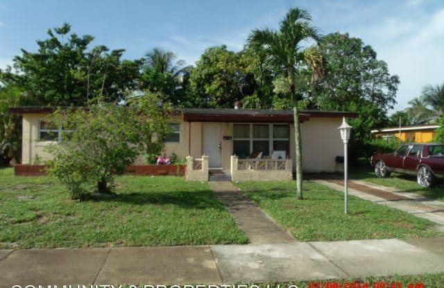 1212 NW 14 ST - 1212 Northwest 14th Street, Fort Lauderdale, FL 33311
