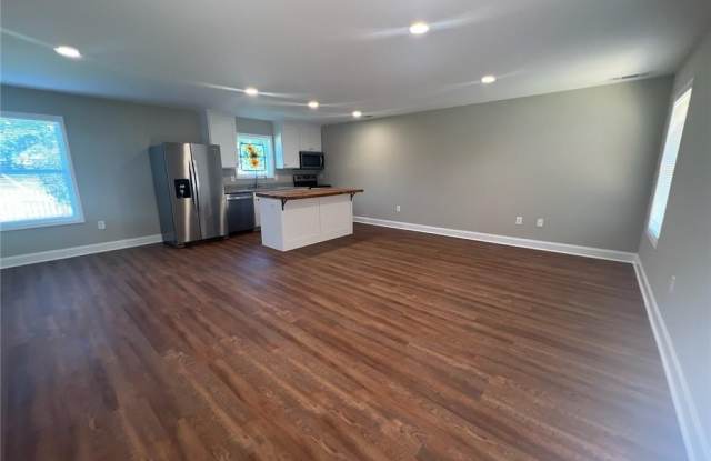 5907 Maiden Lane Gallery 2