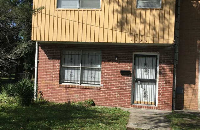 4525 Moncrief Rd W - 4525 Moncrief Rd W, Jacksonville, FL 32209