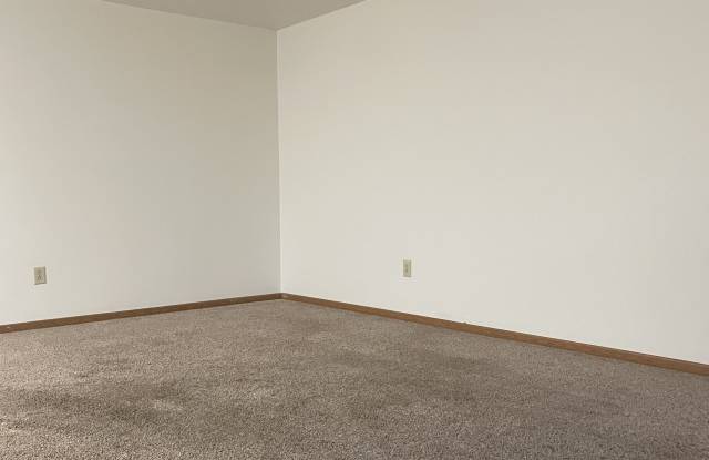 300 Allen Avenue Apt C Gallery 2