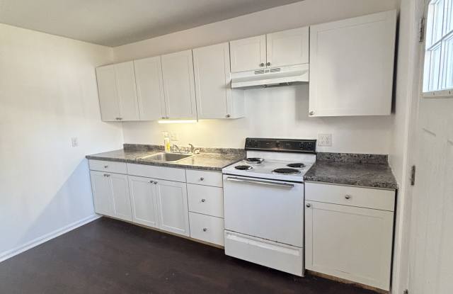 828 Gray Rd,2 - 828 Gray Road, Little Falls, ME 04038