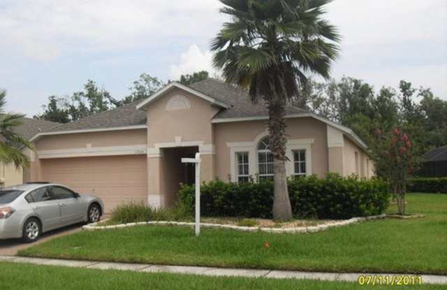 1206 Fox Grove Drive - 1206 Fox Grove Court, Alafaya, FL 32828