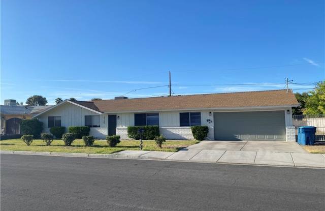 4765 Mohave Avenue Gallery 2