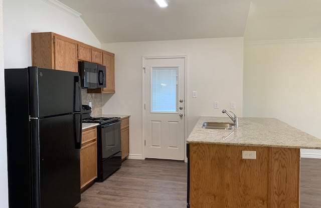 279 Olaf Drive - B Gallery 4