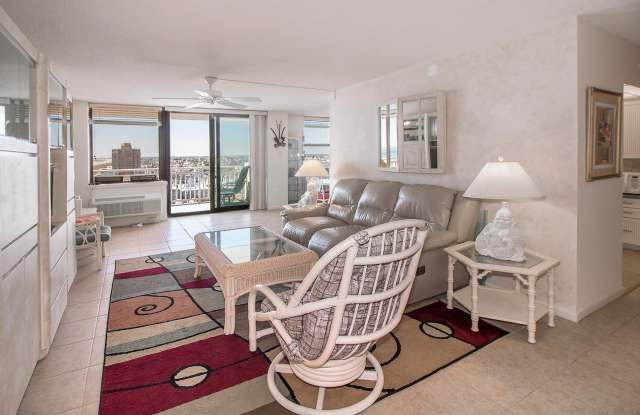 5200 Boardwalk 5B Gallery 2