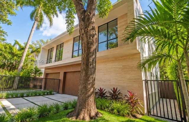 3171 matilda st Gallery 2