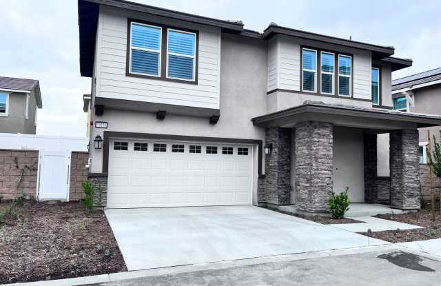***NEW BUILD IN LOMA LINDA*** photos photos