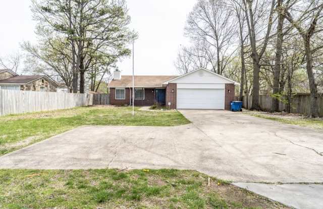 2714 E Central Avenue photos photos