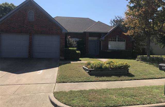 320 Pebblebrook Lane - 320 Pebblebrook Lane, Glenn Heights, TX 75154